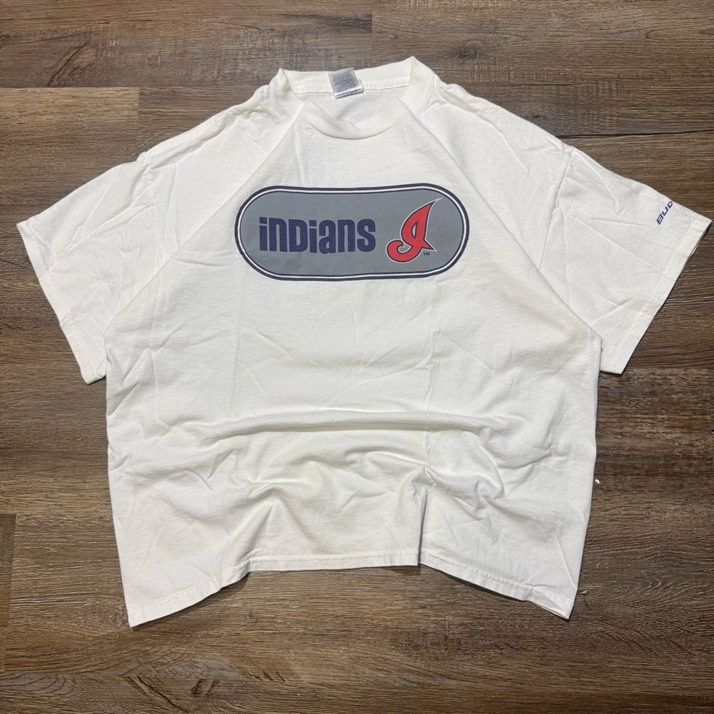 Cleveland Indians MLB T shirt